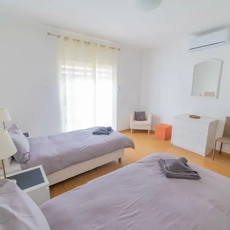 Apartment Modern *
